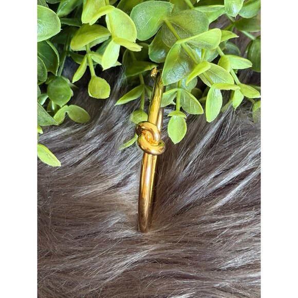 Kate Spade Knot Bangle - Picture 2 of 7